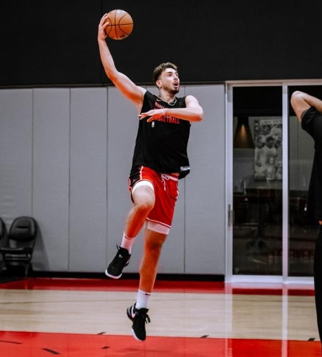 火箭两连败送湖人7连胜 申京独木难支卡佩拉遭弃