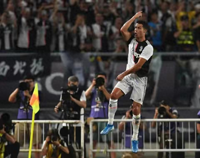 C罗20年巅峰之路：960球纪录与永不言弃的传奇